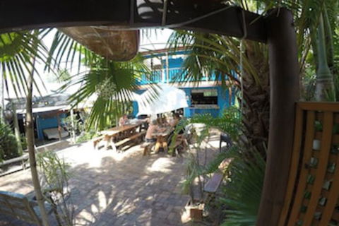 Cool Bananas Backpackers - Accommodation NT 0