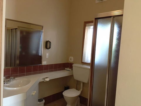 Westwood Motor Inn - Accommodation NT 6