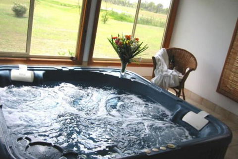 Madigan Vineyard Hunter Valley - Accommodation NT 2