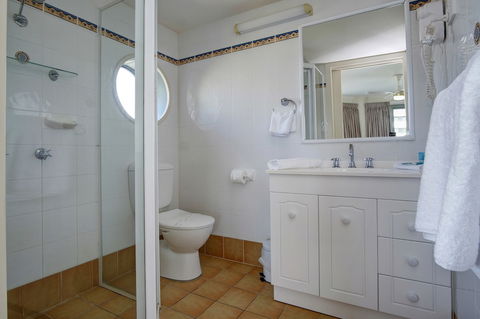 Sails Luxury Apartments, Forster - Accommodation NT 5