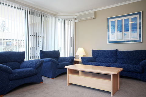 Sails Luxury Apartments, Forster - Accommodation NT 3