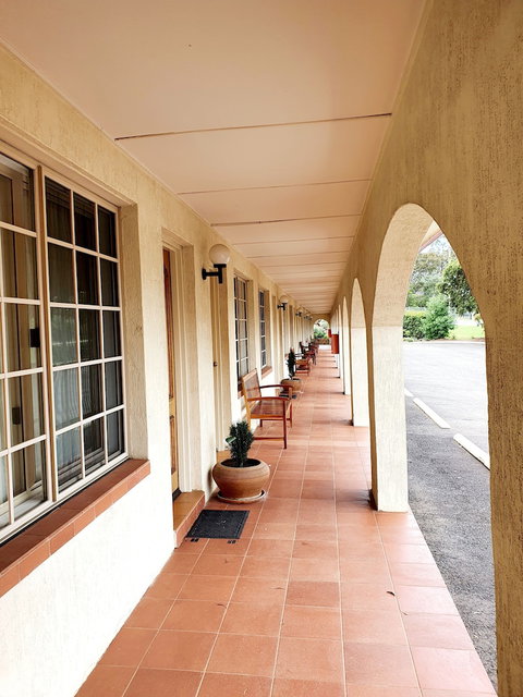 McNevin's Warwick Motel - Accommodation NT 2