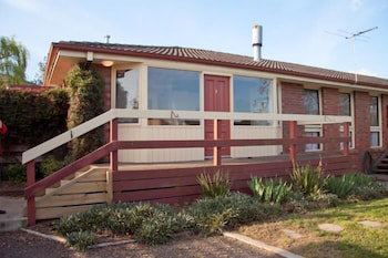 Yarra Glen Racecourse Apartments - Accommodation NT 0