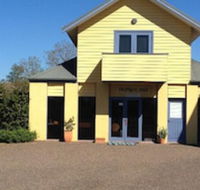 Tranquil Vale Vineyard  Cottages - Accommodation NT