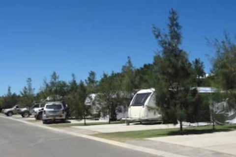 Dongara Tourist Park - Accommodation NT 1