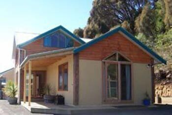 Eastern Reef Cottages - Accommodation NT 6