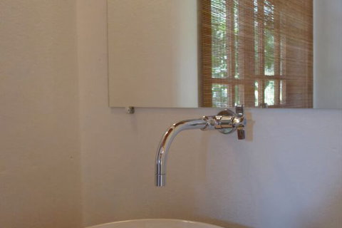 Emaroo Hotel Port Hughes - Accommodation NT 4