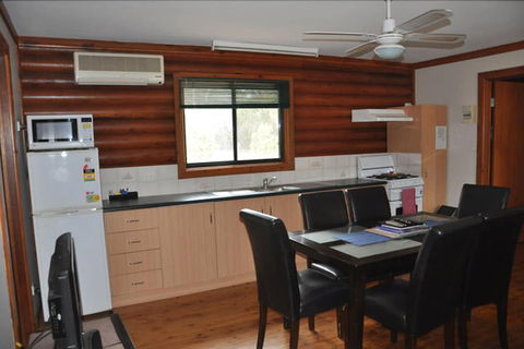 Western KI Caravan Park - Accommodation NT 1