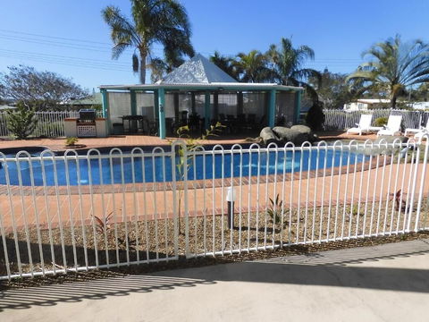 Reef Adventureland Motor Inn - Accommodation NT 5