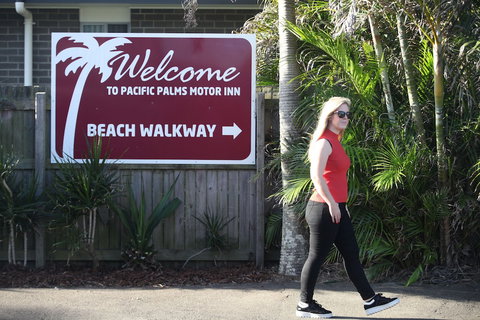 Pacific Palms Motor Inn - Accommodation NT 1