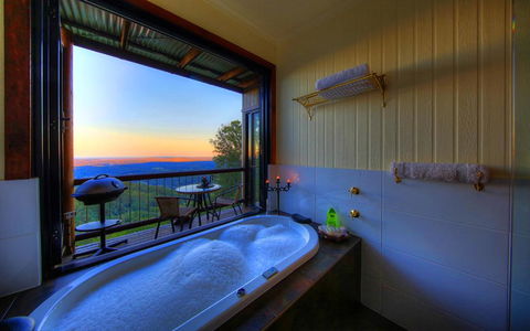 At Remingtons Private Cottages & Lodge - NT Tourism 5