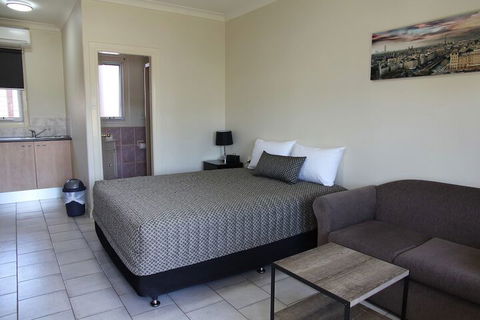 Tumut Apartments - Accommodation NT 6
