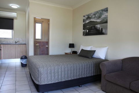 Tumut Apartments - Accommodation NT 5