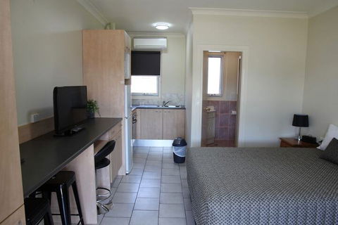 Tumut Apartments - Accommodation NT 3