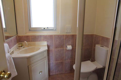 Tumut Apartments - Accommodation NT 7