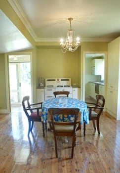 Leura Lady - Accommodation NT 5