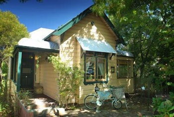 Leura Lady - Accommodation NT 4
