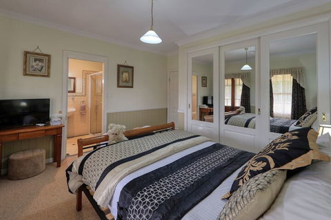 Logger's Rest - Accommodation NT 7