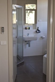Central Shepparton Apartments - Accommodation NT 5