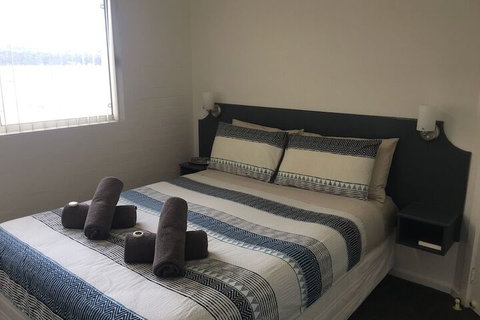 Crown Apartments - Accommodation NT 6