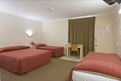 Nambour Lodge Motel - Accommodation NT 4