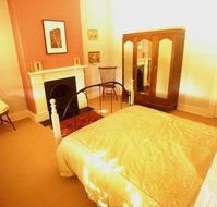 Cromwell House - Accommodation NT
