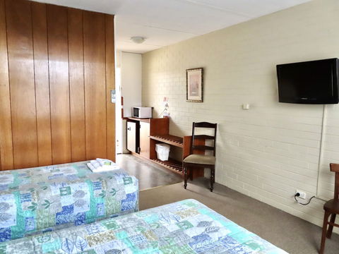 Wedderburn Goldseeker Motel - NT Tourism 5