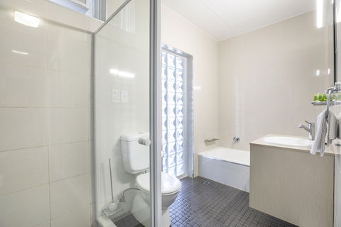 Nightcap At Watermark Glenelg - Accommodation NT 6