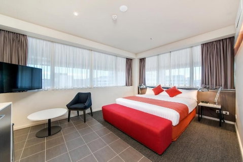 Abode Woden - Accommodation NT 5