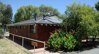  Accommodation NT