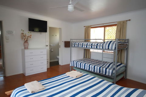 Seaforth Holiday Units - Accommodation NT 4