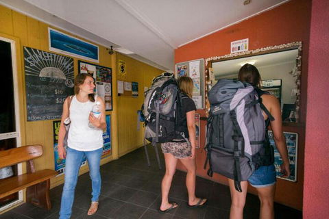 Beachside 1770 YHA - Accommodation NT 7