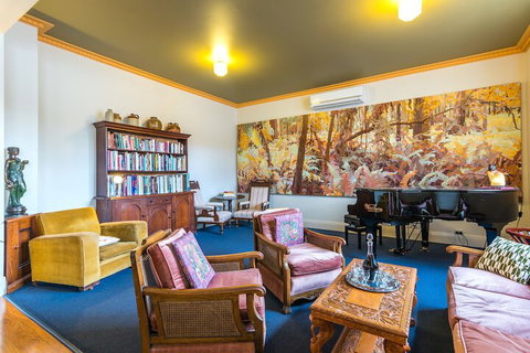 Northern Arts Hotel - Accommodation NT 5