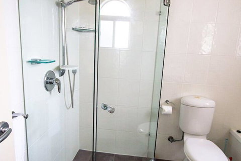 Albatross North Apartments - Accommodation NT 4