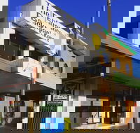 The Entrance Backpackers - Hostel - NT Tourism