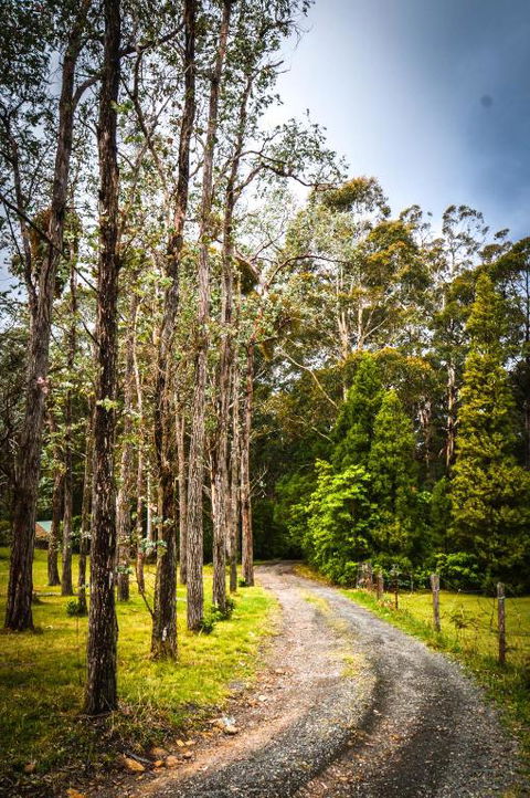 Ghost Hill Road Retreat - NT Tourism 2