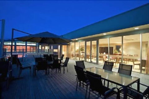 Broadbeach Inverloch Resort - Accommodation NT 7
