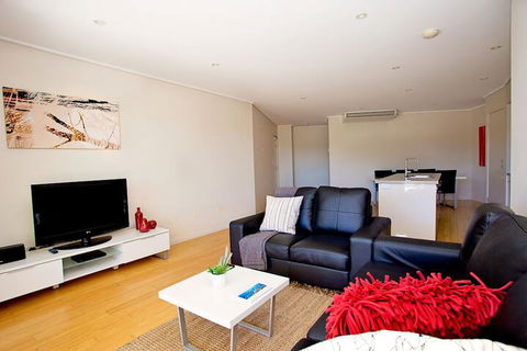 Loka Santi - Accommodation NT 3