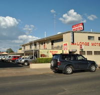 A  A Lodge Motel Emerald - Accommodation NT