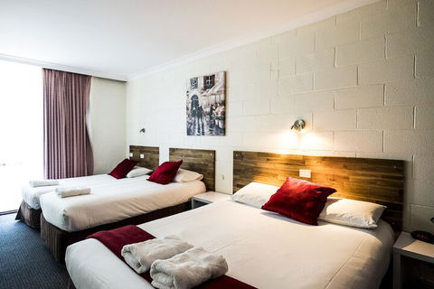 Plainsman Motel - Accommodation NT 7