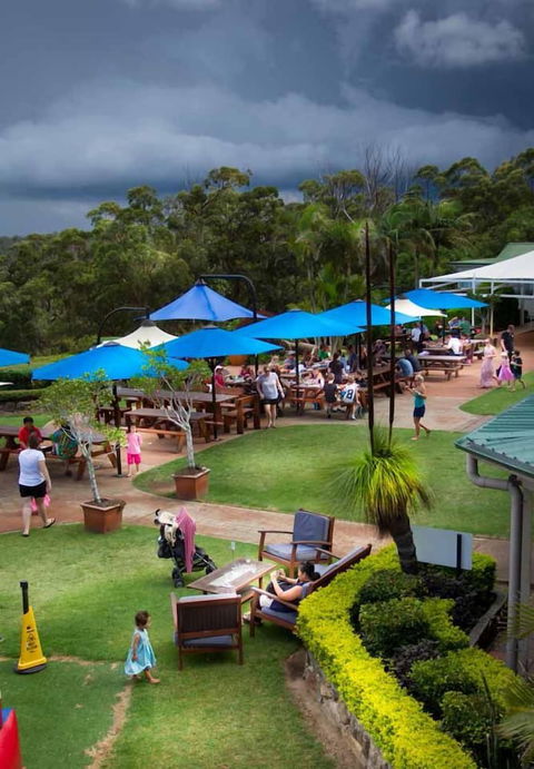 Eagle Heights Mountain Hotel - Accommodation NT 2