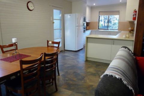 Eagles Rise Tasmania - Accommodation NT 0