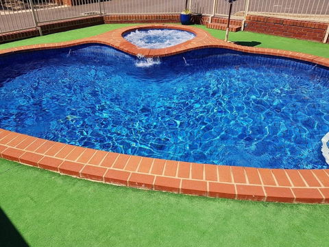 Golden Reef Motor Inn - NT Tourism 2