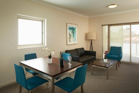 Baileys Serviced Apartments - Accommodation NT 3