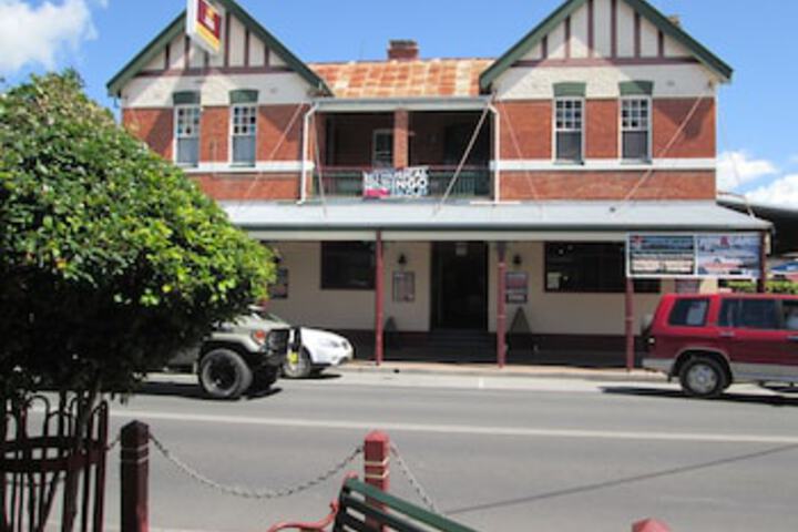  Accommodation NT