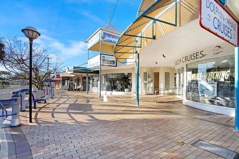 Jervis Bay Waterfront - NT Tourism 4