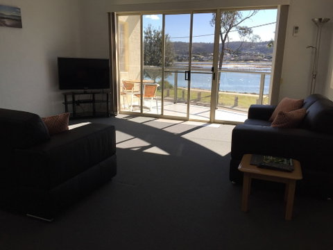 Merimbula Lake Apartments - Accommodation NT 4