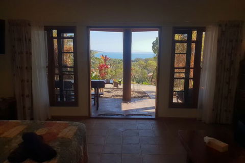 Escape 1770- Adults Only - Accommodation NT 5