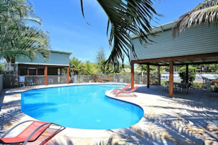 Apple Tree Creek QLD Accommodation NT