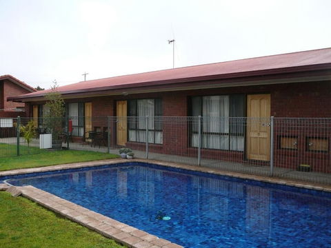 Murray River Motel - NT Tourism 4
